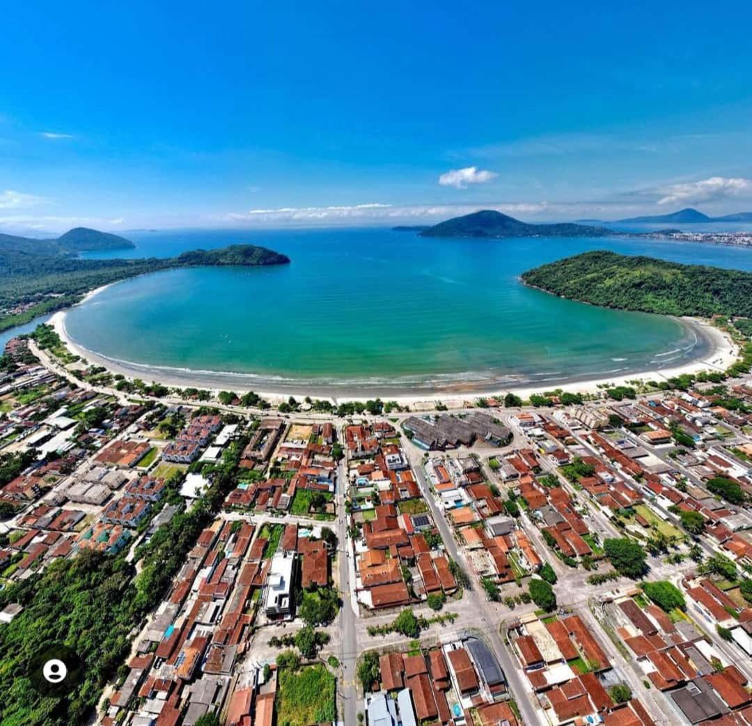 Casa Terrea A 100m A Pe Da Do Pereque-acu Ubatuba