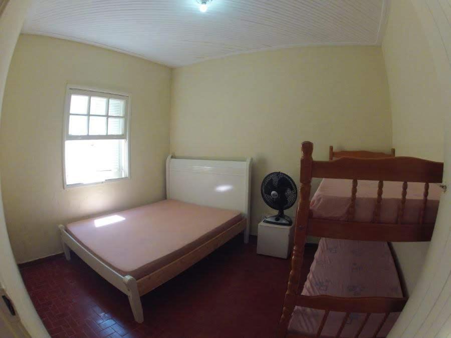 Casa Terrea A 100m A Pe Da Do Pereque-acu Casa de férias