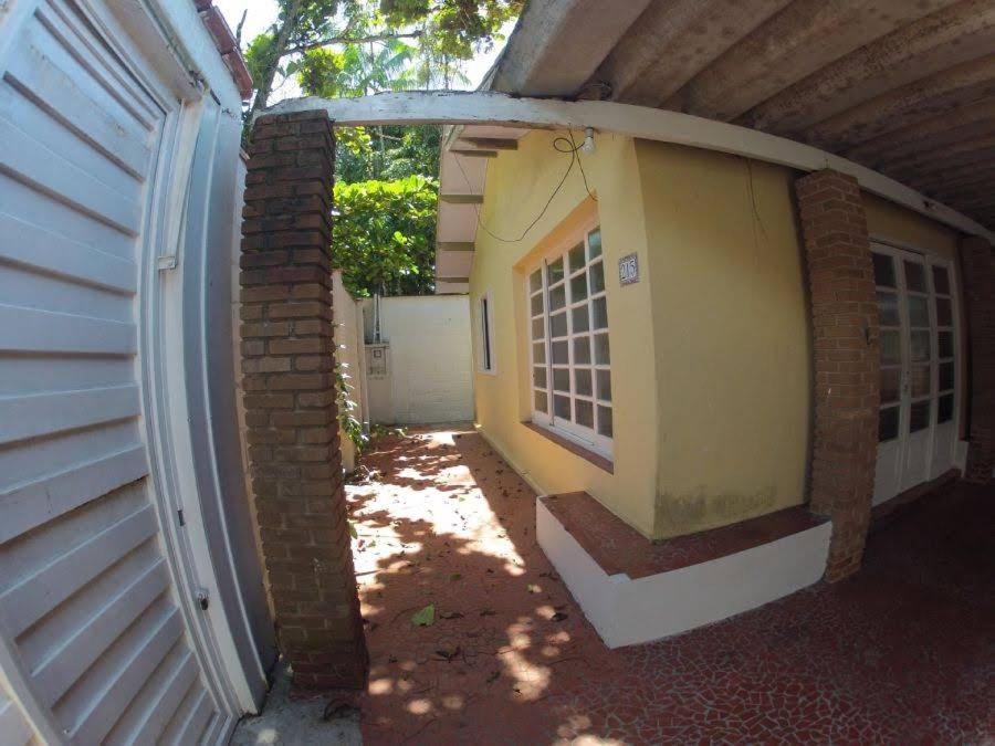 Casa Terrea A 100m A Pe Da Do Pereque-acu Casa de férias